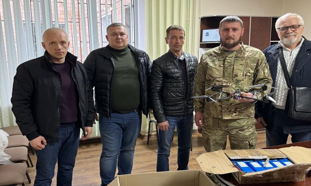 Фастівська громада передала на фронт 10 FPV-дронів